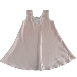070–FROU FROU PINK NIGHTY SZ 5 LACE TRIM